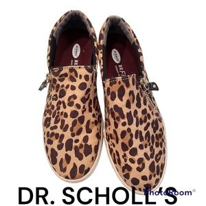 DR. SCHOLL’S BE FREE ANIMAL PRINT SNEAKERS 🎉🎉
